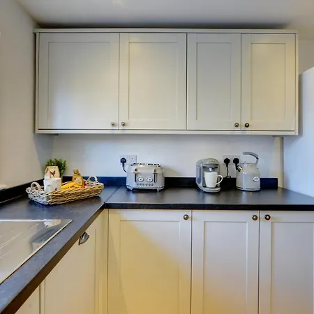 Kist Accommodates - Duck Hill 度假居 *